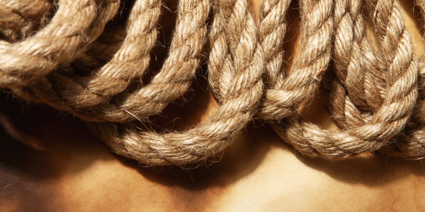 Thick coils of hemp rope